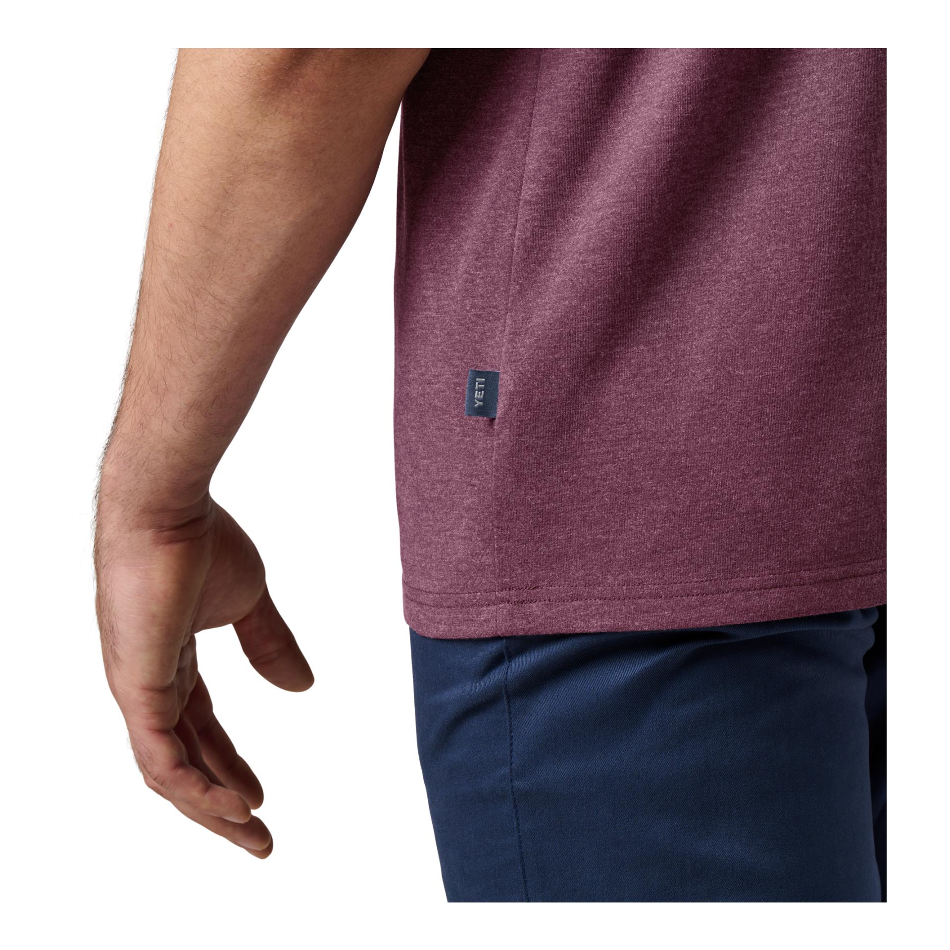 Logo Badge Short Sleeve - T-Shirt - Produktbild 2